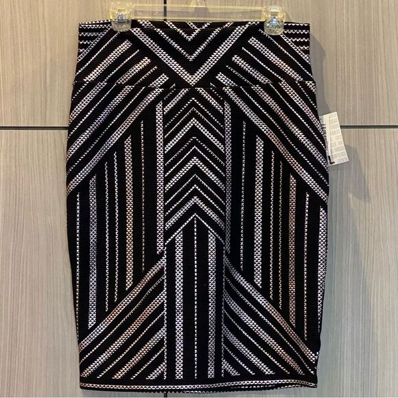 LuLaRoe Black Silver Cassie Pencil Skirt Large NWT - Picture 1 of 6